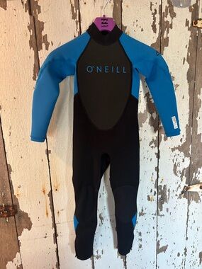 O'Neill Black Full Wetsuit with Silver Logo